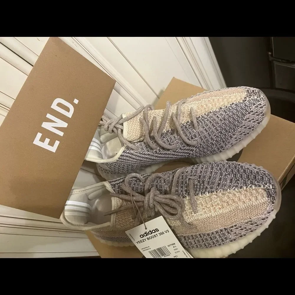 Adidas Yeezy Boost 350 V2 - Ash Pearl GY7658 - US Men's Size 8.5 With Receipt